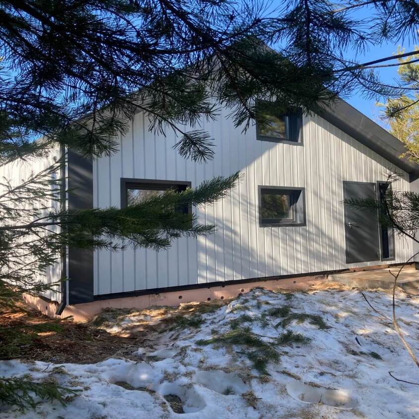 Металлосайдинг ЕВРО-БРУС RAL9003 Белый, RAL7024 Серый Графит Полиэстер